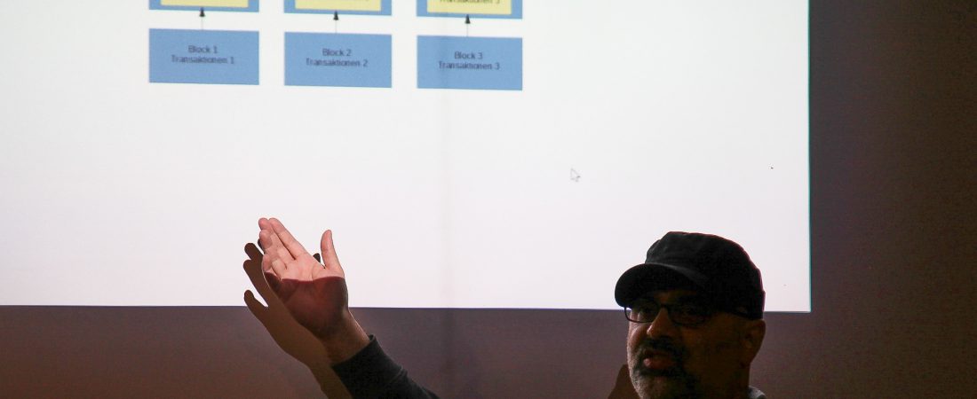 104. Nicolai Schwarz: <br />Bitcoin, Blockchain und Co.